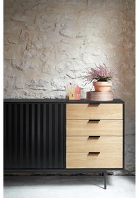 Черен/естествен нисък скрин от декор от дъб 159x80 cm Sierra – Teulat