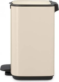 Кош за боклук Brabantia Bo Pedal 1010122, 4 л, Леко затваряне, Противоплъзгаща основа, Бежов