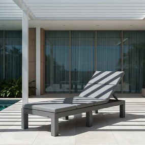 Здрав градински шезлонг за басейн и тераса - сив с възглавница