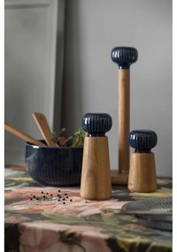 Стойка за хартиени кърпи от дъбово дърво с тъмносин порцеланов детайл Hammershoi Hammershøi - Kähler Design