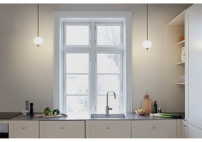 Метално LED висящо осветително тяло в месингов цвят със стъклен абажур ø 12 cm Audrey – UMAGE