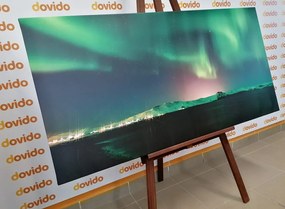 Картина на платно – Необикновено зелено сияние
