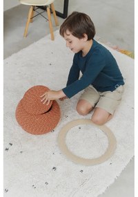 Кремав ръчно изработен памучен детски килим подходящ за пране 120x160 cm Stardust – Lorena Canals