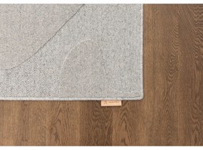 Светлосив вълнен килим 133x190 cm Morphic Botanica – Agnella