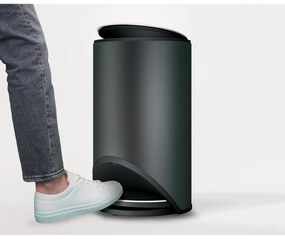 Матово черно метално кошче за боклук с педал 10 l Arc – Joseph Joseph