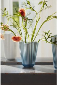 Светлосиня керамична ваза (височина 20,5 cm) Hammershøi – Kähler Design