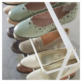 Бяла метална стойка за обувки Tower – YAMAZAKI