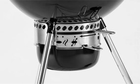 Барбекю на дървени въглища Weber Master Touch WB 14701004, 57 cm, Емайлирана стомана, Регулатор за въздух, 2 Гумени колела, Вграден термометър, Черен