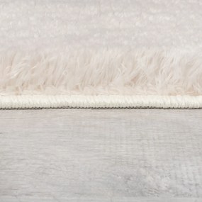 Кремава синтетична кожа 160x230 cm Faroe Wool Look Fur – Flair Rugs