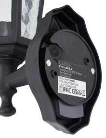 Външна стенна лампа черна със сензор за движение IP44 - New Haven Hammered