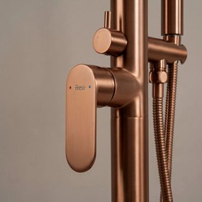 Cмесител-свободно стоящ  Rea Logan Brush Copper