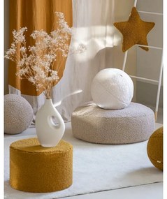 Кремава детска възглавница за диван от букле Ball – Wigiwama