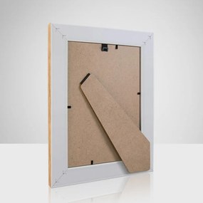 Пластмасова рамка 22x28 cm