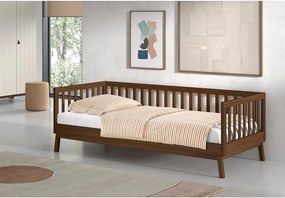 Кафяво детско легло 90x200 cm от масивен бор с включена подматрачна рамка Sezane – Vipack