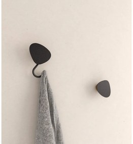 Черна стенна стоманена кука Dot S Bull – LIND DNA