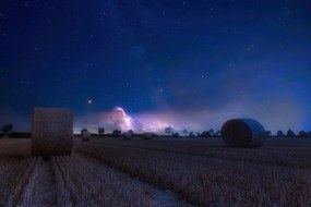 Фототапет – Сено в лунна светлина