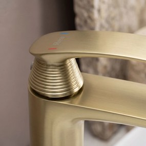 Смесител за мивка PREMIUM Rea Como Brush Gold Low