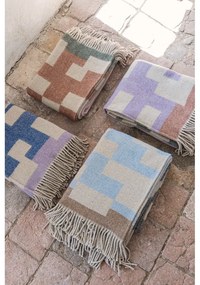 Розово-кафяво одеяло със смес от вълна 130x190 cm Maze – Mette Ditmer Denmark