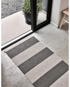 Антрацитна и кремава пътека за открито и закрито 70x150 cm Bob Charcoal Linen – Pappelina