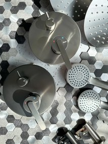 Душ система за вграждане Rea Ontario Gun Grey + BOX