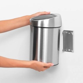 Кош за боклук Brabantia Touch Bin 647214, 3 л, Плавно и безшумно отваряне, Стенен монтаж, Черен/инокс