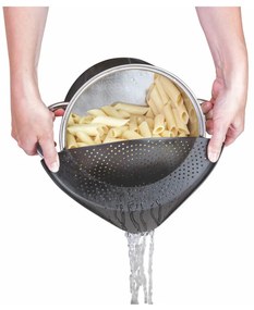 Цедка за макарони за тенджера Clip On, 28 x 13 cm - Metaltex