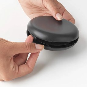 Нож за пица Brabantia Tasty+ 1001175, Компактен, Предпазител, Закалена стомана, Тъмносив