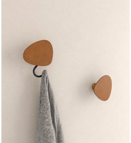 Стенна стоманена кука в цвят кафяв коняк Dot L Bull – LIND DNA