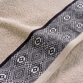 Бежова памучна хавлиена кърпа от тери 90x150 cm Esteban – douceur d'intérieur