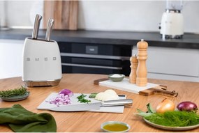 Комплект ножове със стойка SMEG KBSF02WH, 7 части, Слотове от акациево дърво, Немска неръждаема стомана, Бял