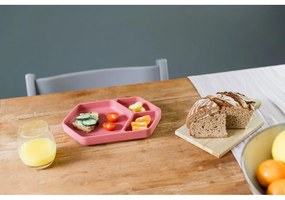 Червена силиконова детска чиния 16x25 cm – Kindsgut