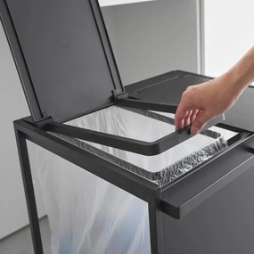 Черно метално кошче за рециклиране Tower – YAMAZAKI