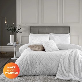 Бяло двойно удължено спално бельо от микроплюш 230x220 cm Cosy Diamond – Catherine Lansfield