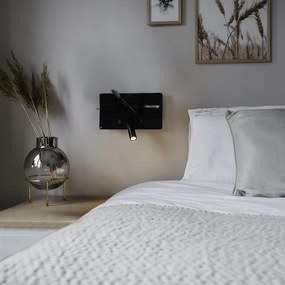 Модерна стенна лампа черна с LED и USB - Thijs