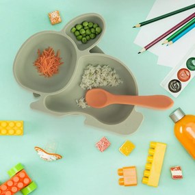 Светлозелена силиконова детска чиния 18x23 cm Bunny – Orion