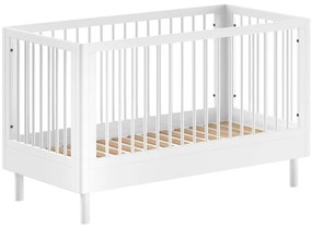 Бяло детско креватче 70x140 cm от масивен бук Forrest – Vipack