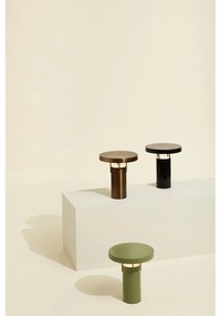 Черна LED затъмняваща се настолна лампа с метален абажур (височина 28 cm) BringMe – Hübsch