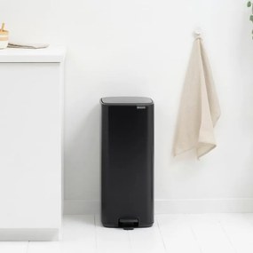 Кош за боклук Brabantia Bo Pedal 1010139, 30 л, Леко затваряне, Противоплъзгаща основа, Черен