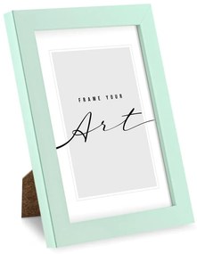 Пластмасова рамка в ментов цвят 14x19 cm