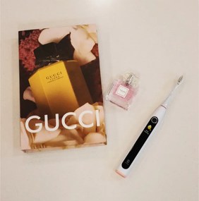 Електрическа четка за зъби Oclean X Lite Set, 72000 об/мин, 5 режима, Smart, Тъчскрийн, До 40 дни автономия, Отчитане на почистените зони, +Калъф, Светлосив