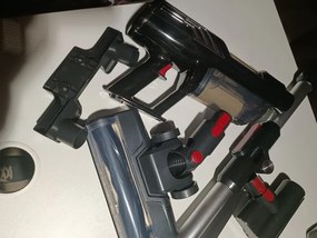 Втора ръка: Акумулаторна прахосмукачка Oliver Voltz OV51001Q, 250W, Li-ion 2200 mAh, 3 скорости, 0.6 l, 25 kPa, Сензорен екран, Черен