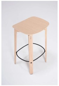 Бар стол от масивен дъб в естествен цвят (височина на седалката 65 cm) Nora – Gazzda