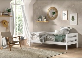 Бяло детско легло 90x200 cm от масивен бор разтегателно с включена подматрачна рамка Margrit – Vipack