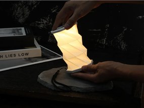 Бяла преносима светлинна декорация с USB ø 8 cm Twist – Gingko