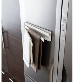 Бял магнитен накланящ се държач за кърпи Tower - YAMAZAKI