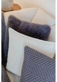 Декоративна възглавница от шенил 45x45 cm Renee – Tiseco Home Studio