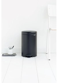 Матово черно стоманено кошче за боклук с педал 12 l NewIcon – Brabantia