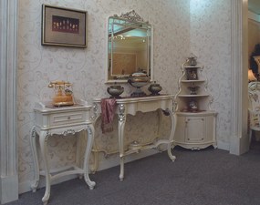 Конзолна маса с огледало CL 007, серия Chanel, в стил Рококо