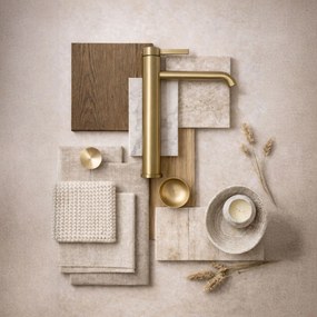 Смесител за баня Rea Rivo Brush Gold