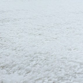 Бял кръгъл килим ø 160 cm Fluffy – Ayyildiz Carpets